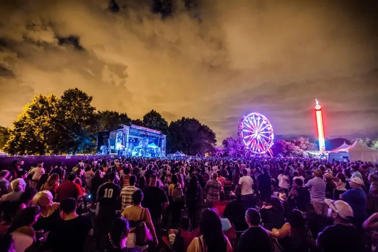 Illinois Festivals: Discover the Best Celebrations and Events